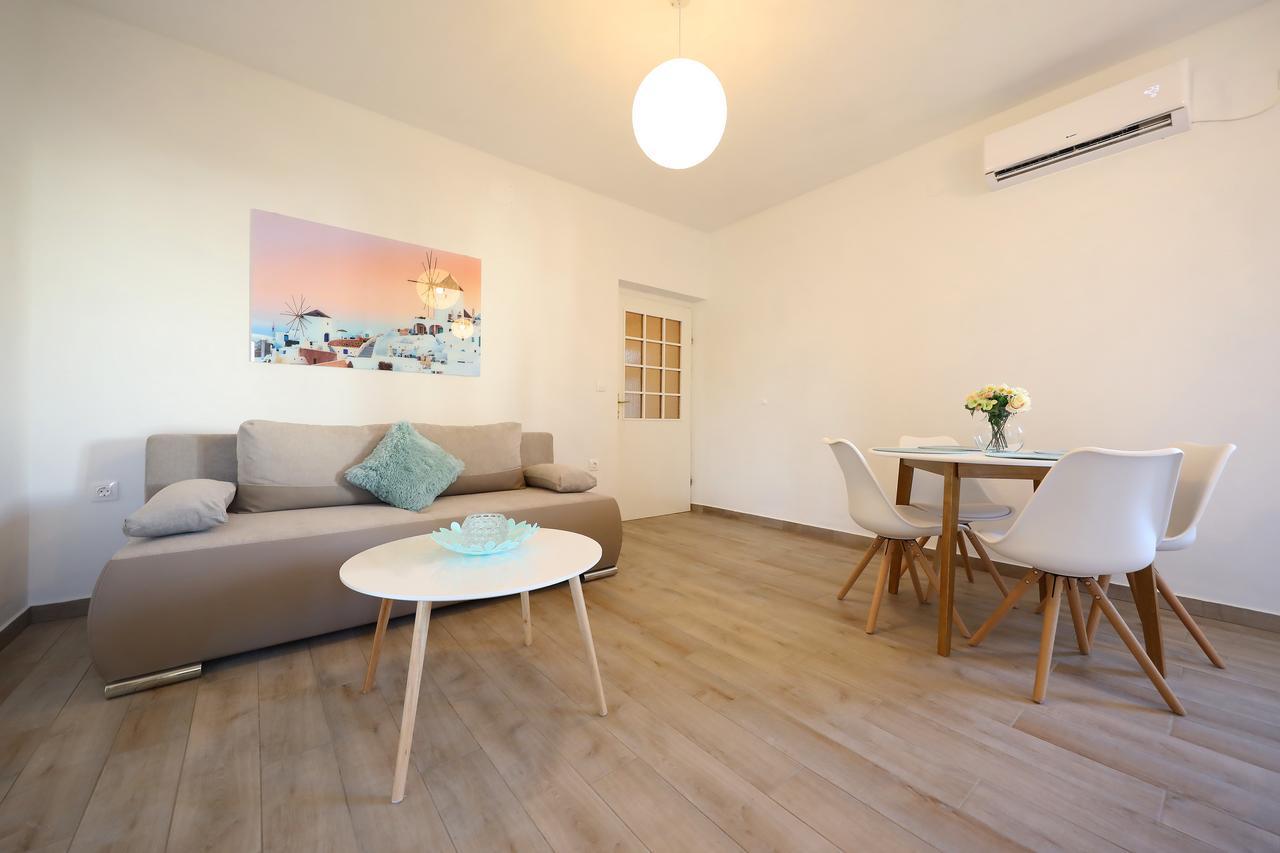 Apartments Kiara Bibinje Exterior photo